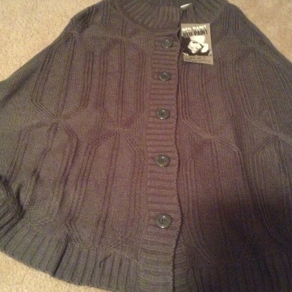 ⭐SOLD⭐ Gray pancho - Picture 2 of 3