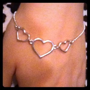 Heart bracelet