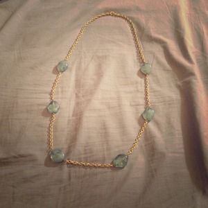 ☀⬇Banana Republic Necklace☀