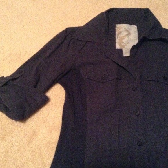 ⭐Traded⭐Navy blue 3/4 Length shirt - Picture 3 of 3