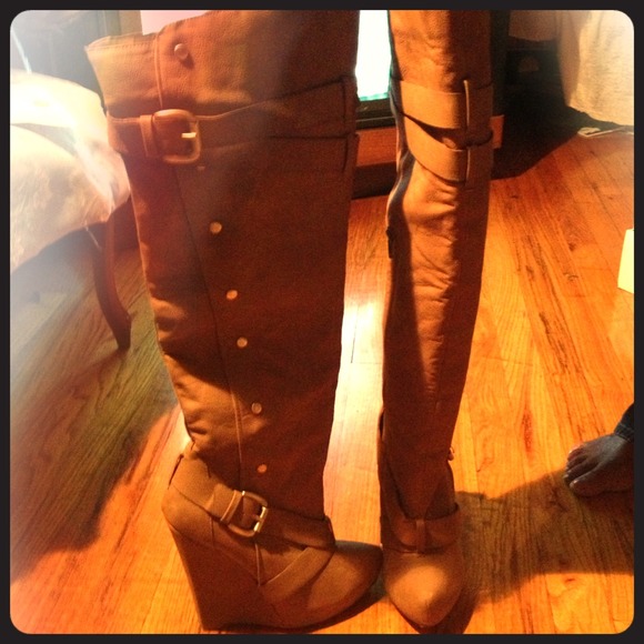 Reserved!!!!!Knee high boots