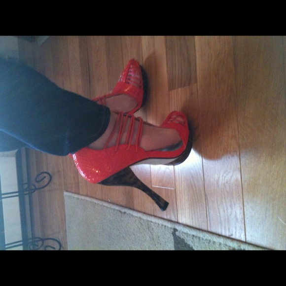 🔴BUNDLED🔴 Funky heels - Picture 2 of 2