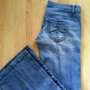 "Hippy fabulous" stretch jeans