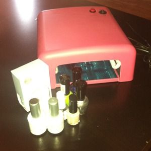 UV nail dryer with gel polish/sealer! Gel polish!