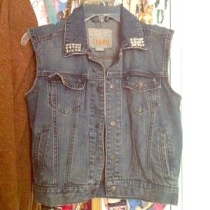 RESERVED Cute vintage studded cutoff vest!