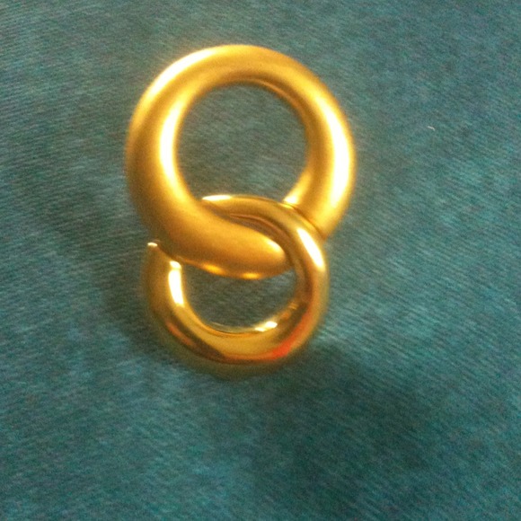 Goldtone double loop pin (gifted) - Picture 3 of 3