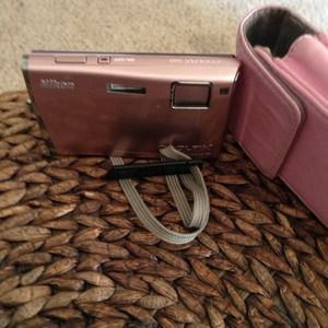 Partial trade for chi n makeup! For @xmissmelly