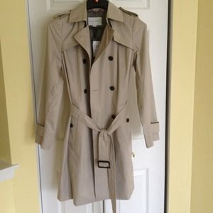 Brand New Banana Republic Trench Coat size M