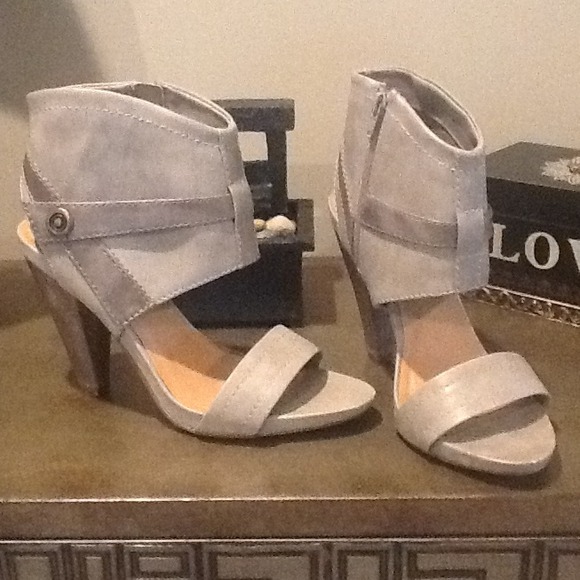 "SOLD" Speed Limit 98 Cut Out Strap Sandal - Picture 1 of 4