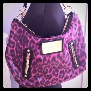 Betseyville purple leopard purse! NEW