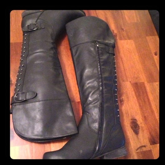 ⚠RESERVED⚠Black studded Riding Boots