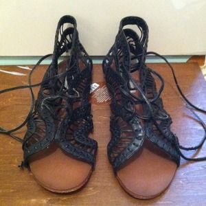 Steve Madden blk size 8 sandals