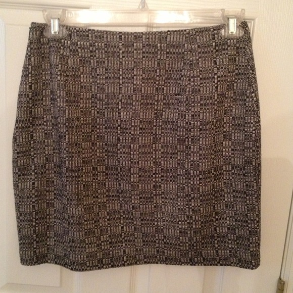 Moda Int'l 2pc Black & White Suit - Picture 2 of 4