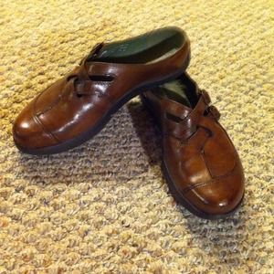 Earth Faithe almond calf clogs.