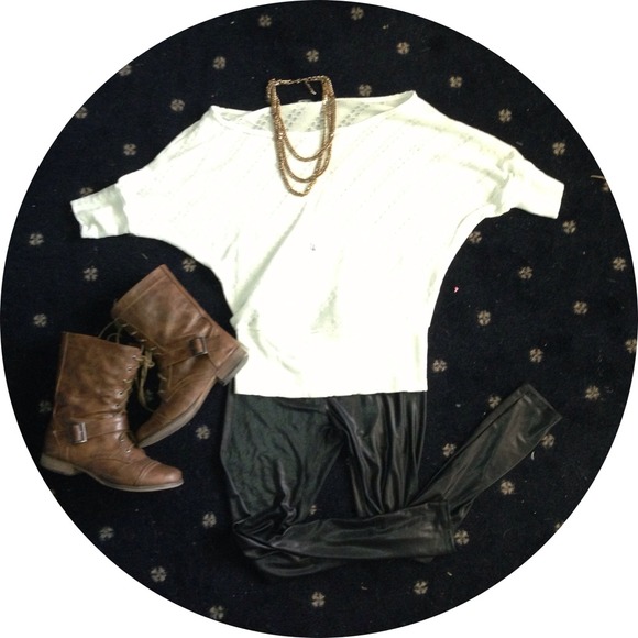 White loose top