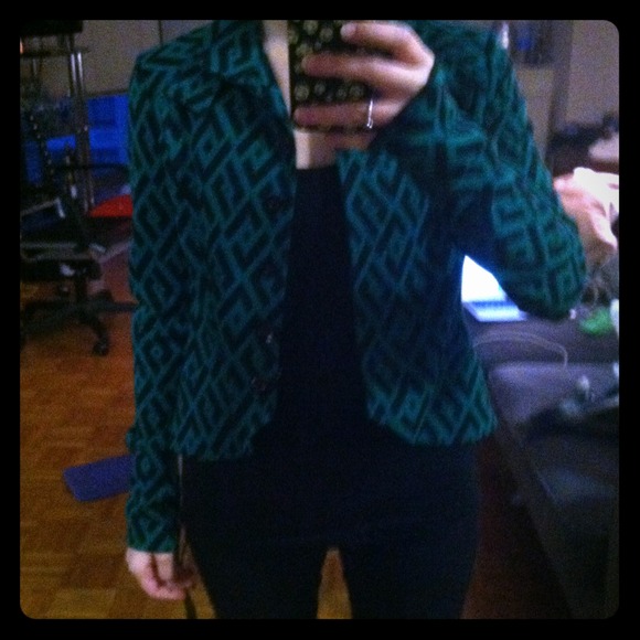 Diane von Furstenburg Jackets & Blazers - Diane Von Furstenberg jacket. Will take 80!