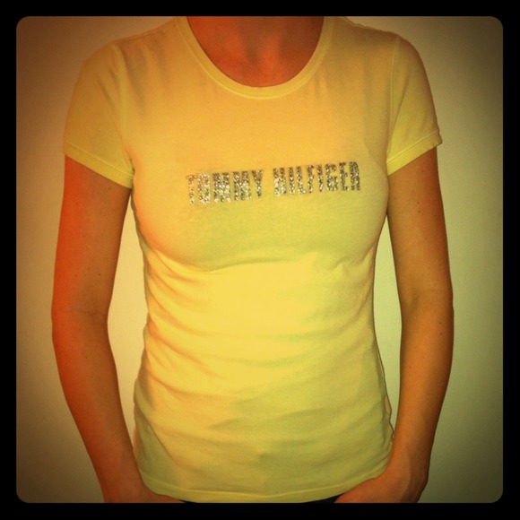 Small Tommy Hilfiger T