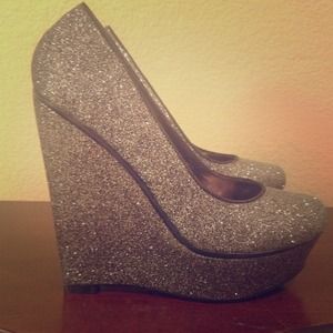 Glitter wedges