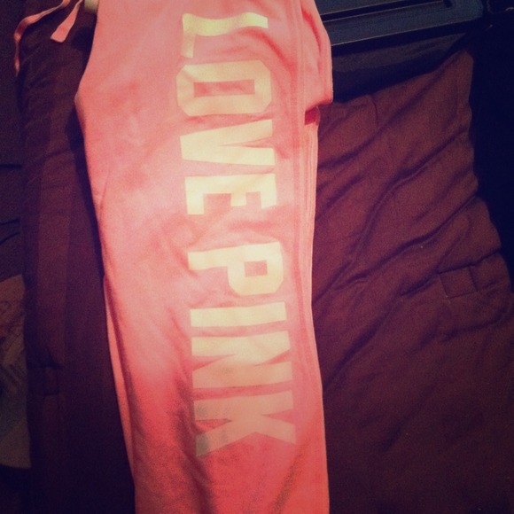 🌟Traded🌟Pink ankle sweats