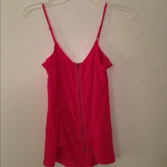 Urban Outfitters Pink Ruffle Front Top - Picture 2 of 4