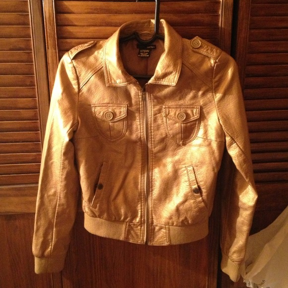 Gold  jacket - Picture 2 of 4