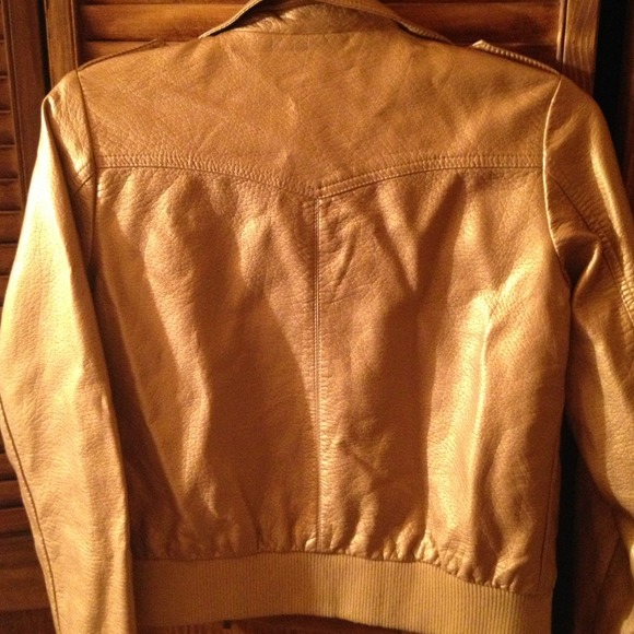 Gold  jacket - Picture 4 of 4