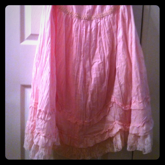 Pink flowing skirt size small cato