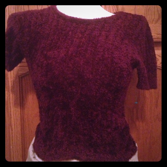  Sisley Burgundy Oxblood Fuzzy Crop Top sweater