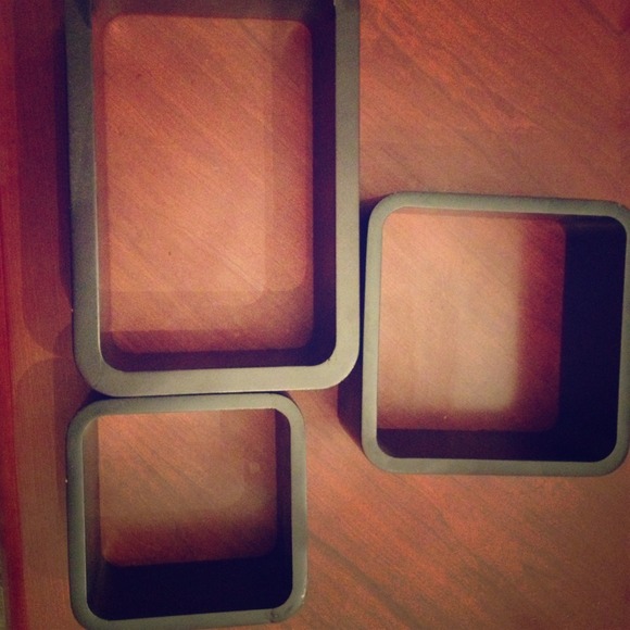 3 deep frame/shadow box shelves