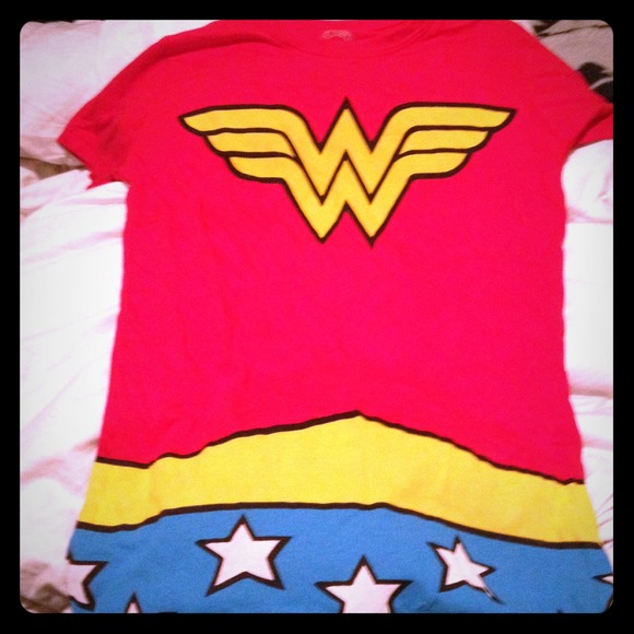WonderW shirt