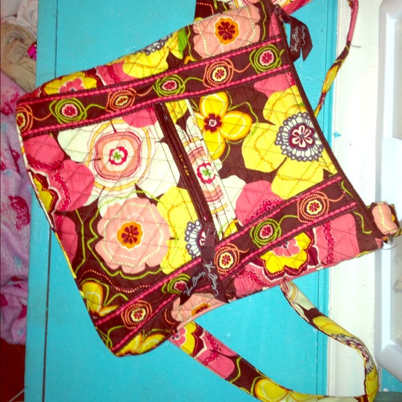 Vera Bradley Hipster.