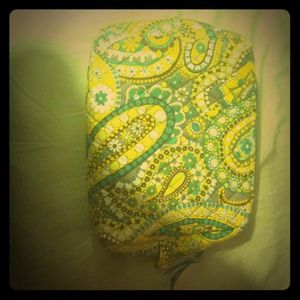 Vera bradley make up bag