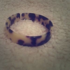 Tortoise shell bangle