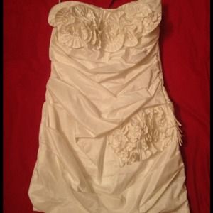 New Black collection off white short party dress