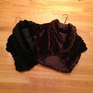 🔥REDUCED🔥 Bundle Faux Fur Cropped Jacket