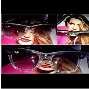 Ray Bans 😎😎