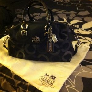Coach bag with a Madison Sabrina Convertible Stap