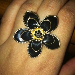 Black flower ring size 6