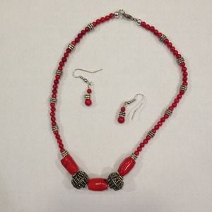 Necklace and earrings set