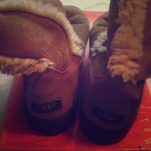 Auth Uggs size 9.