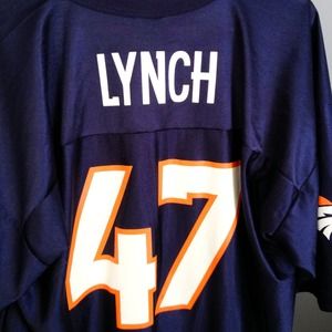 Broncos Lynch jersey.