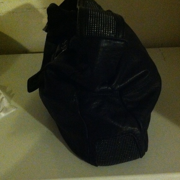 Purse - Picture 2 of 3