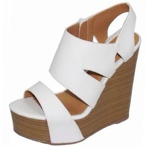 Qupid - White Wedge Sandal