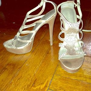 Forever 21 shoes
