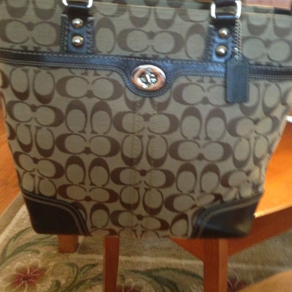 Coach bag. Authentic