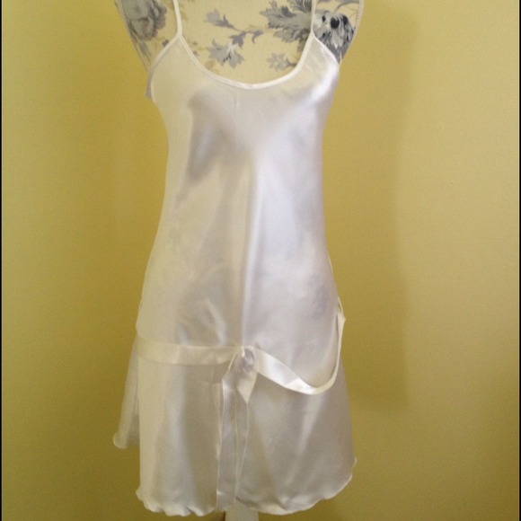 Lingerie White - SOLD