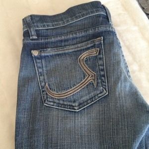 ****Traded****Rock &Republic capris