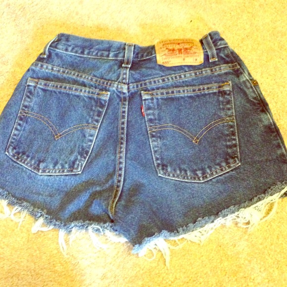 Levi's Denim - High waisted Levi's