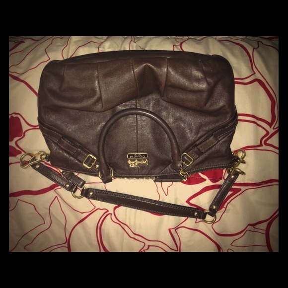 Chocolate tote in brand new condition