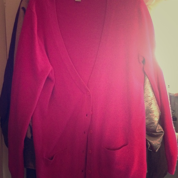 Hot pink caedigan
